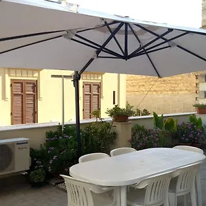Sole Di 2*, Trapani Italia