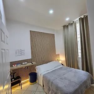 Room&jacuzzi Napoli