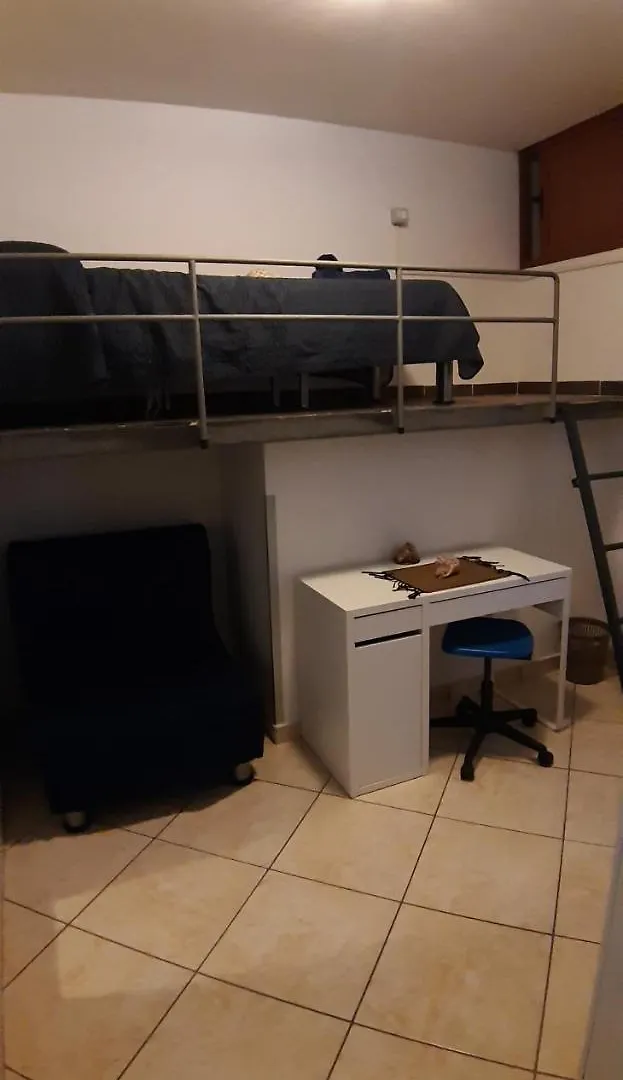 Residenza Il Castello Hotel Naples Guest house