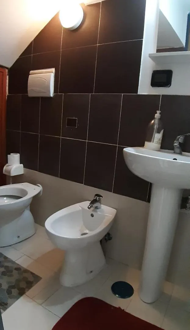 Hotel Residenza Il Castello Napoli 0*,  Italia